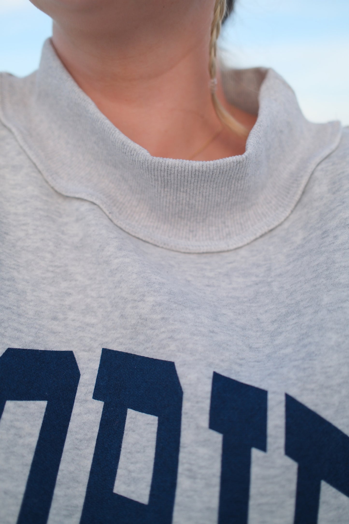 Reversible Florida Mockneck