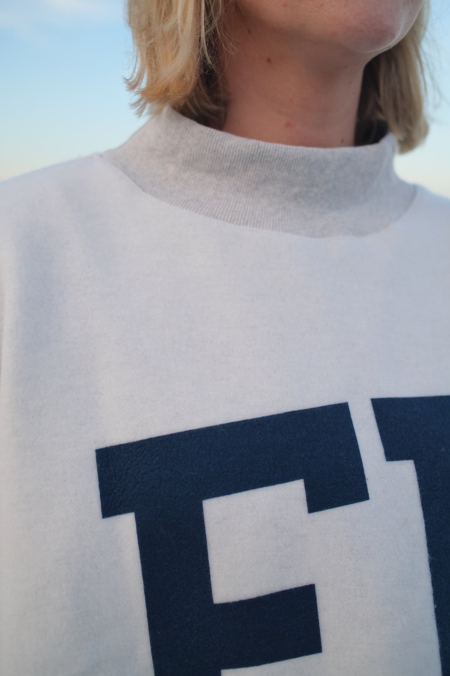 Reversible Florida Mockneck