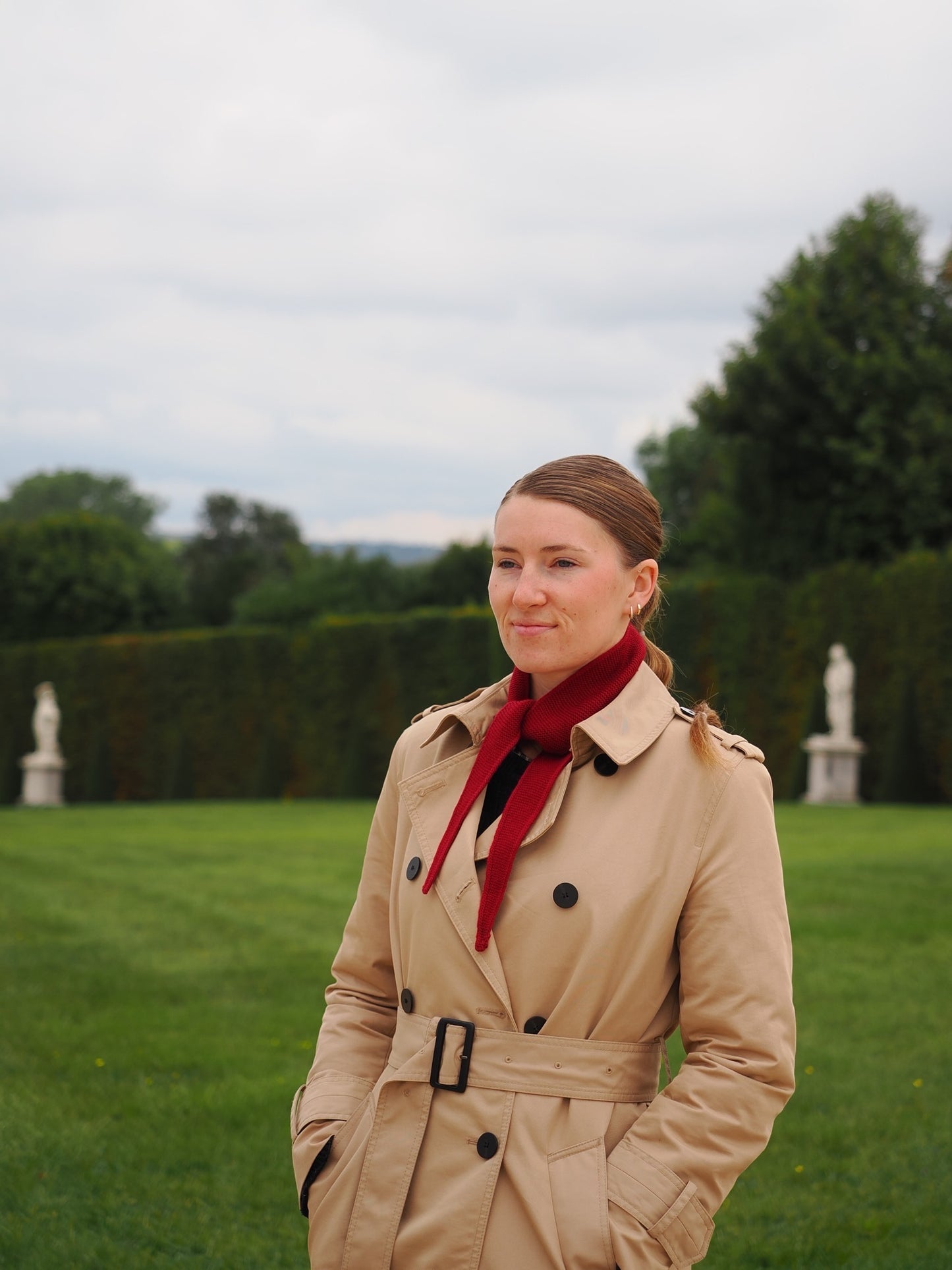 Rouge Triangle Scarf