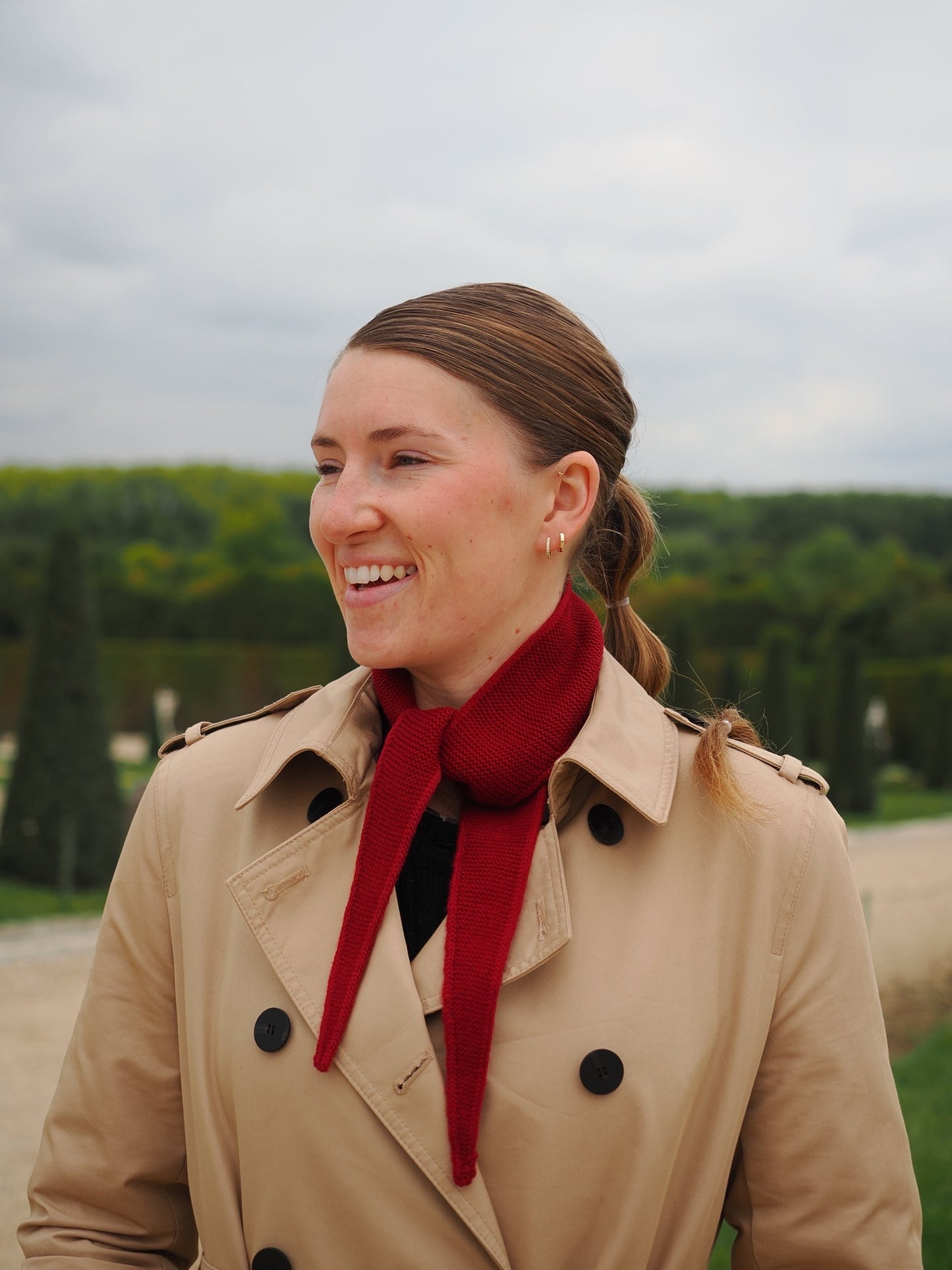 Rouge Triangle Scarf